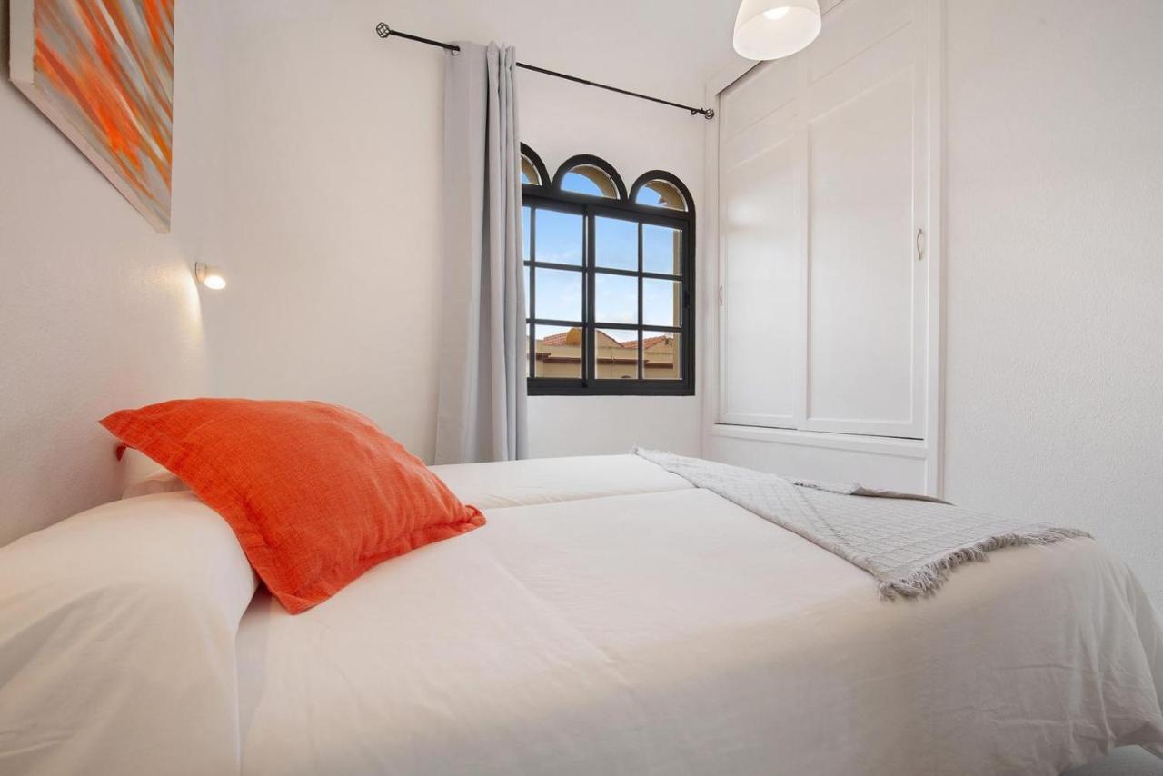 Apartamento Vista Piscina O Terraza, Wifi Gratis كوستا كالما المظهر الخارجي الصورة